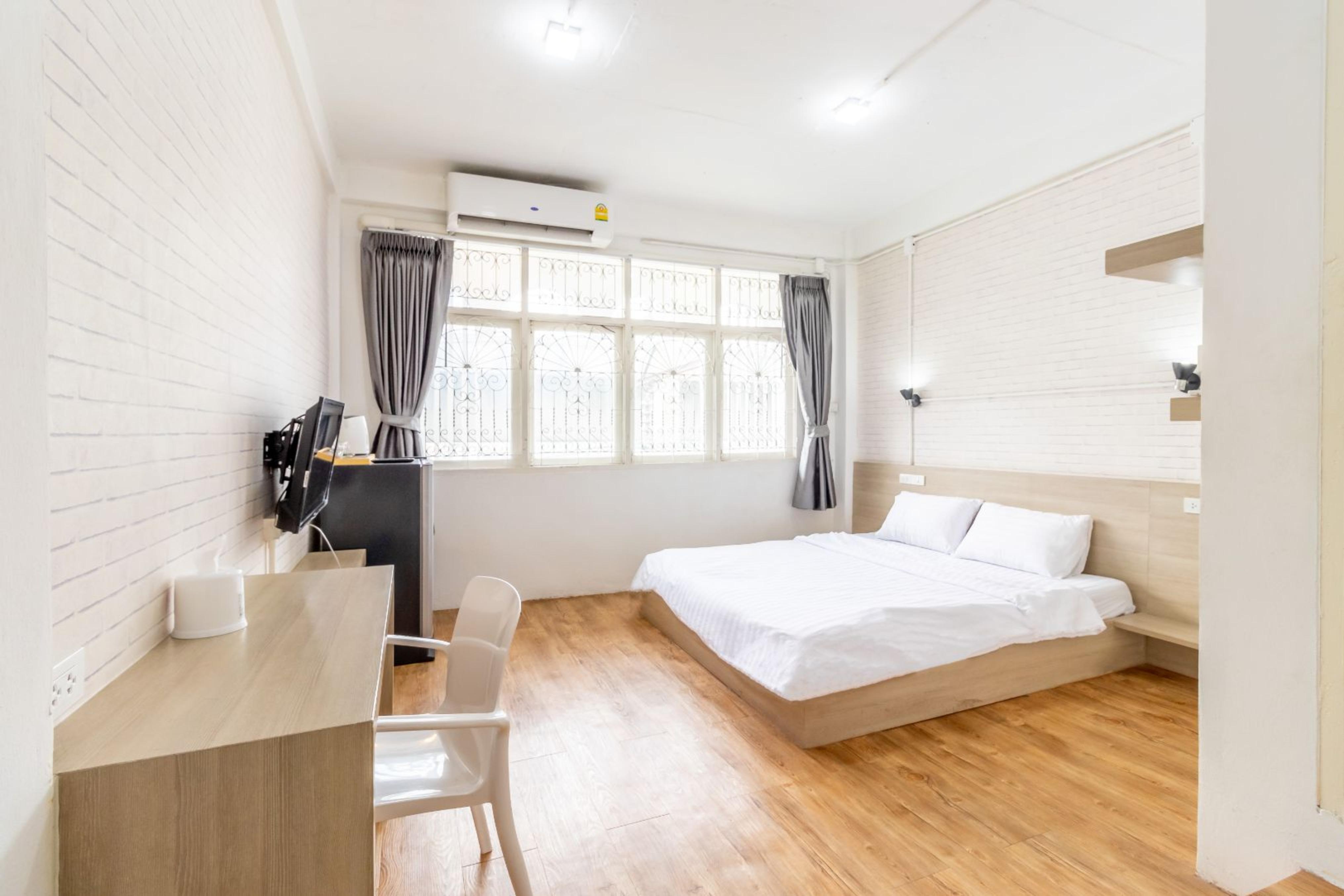 Ze Residence Bang Aor Station Bangkok Exteriér fotografie